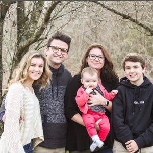 Meet your Posher, Justin